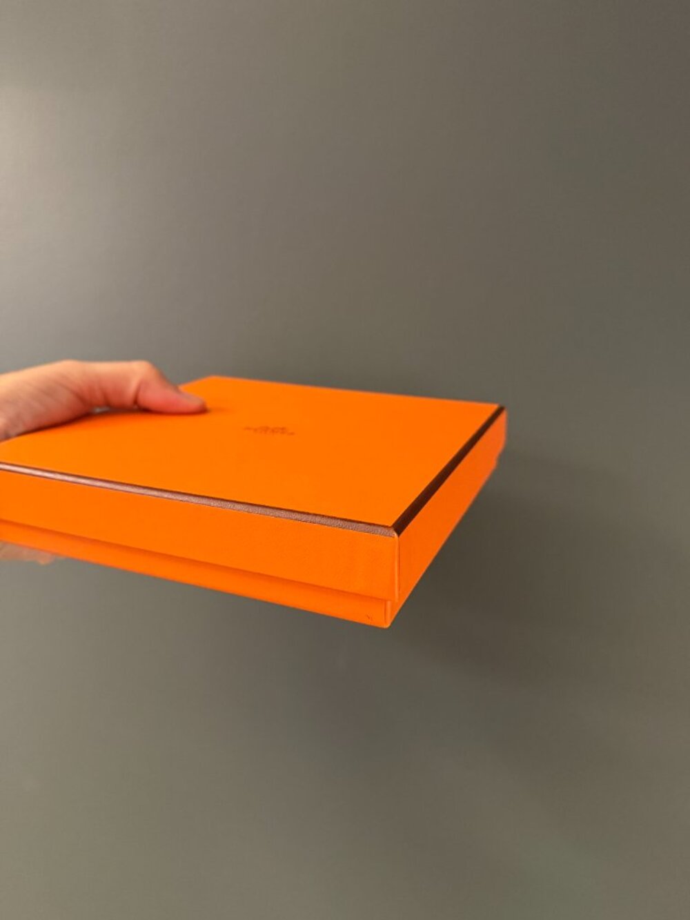 Authentic Hermes Box - Picture 2 of 3